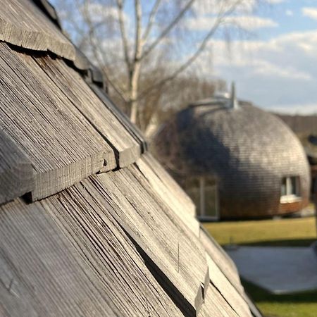 Nordkugel - Kugelhaus Am See Penzlin Exterior foto